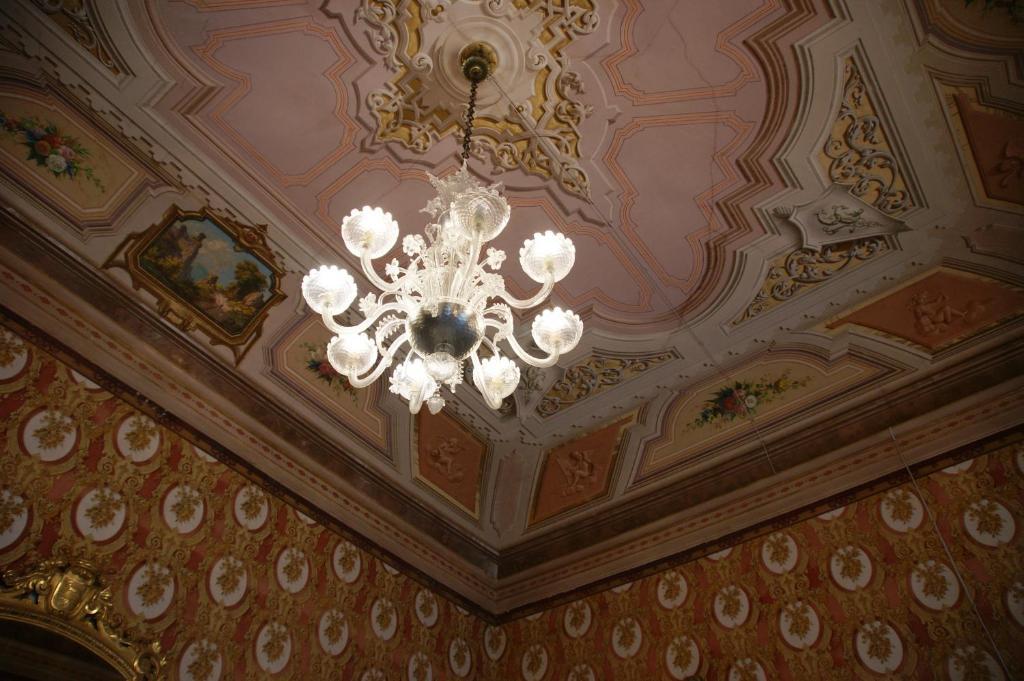 Residenza D'Epoca Regina D'Arborea 奥里斯塔诺 外观 照片