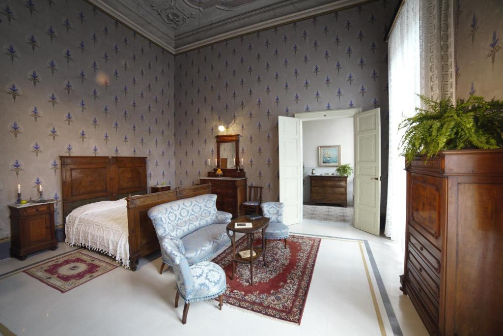 Residenza D'Epoca Regina D'Arborea 奥里斯塔诺 客房 照片