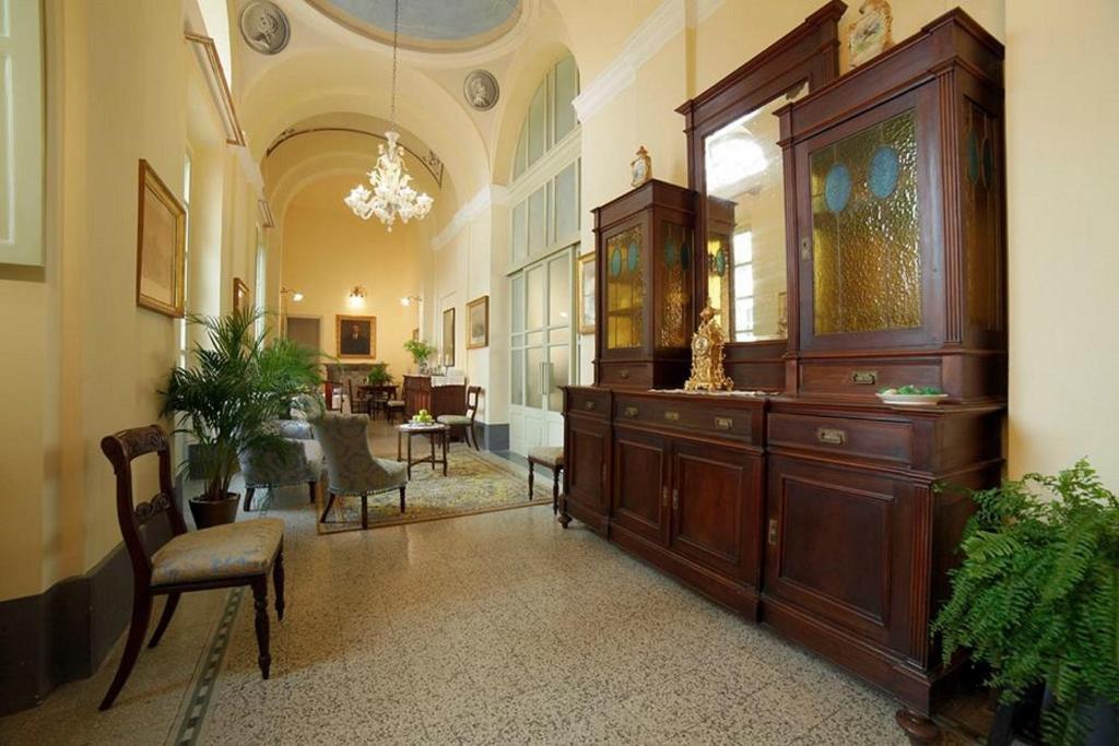Residenza D'Epoca Regina D'Arborea 奥里斯塔诺 外观 照片
