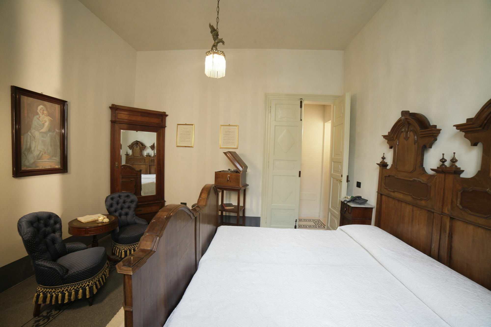 Residenza D'Epoca Regina D'Arborea 奥里斯塔诺 外观 照片